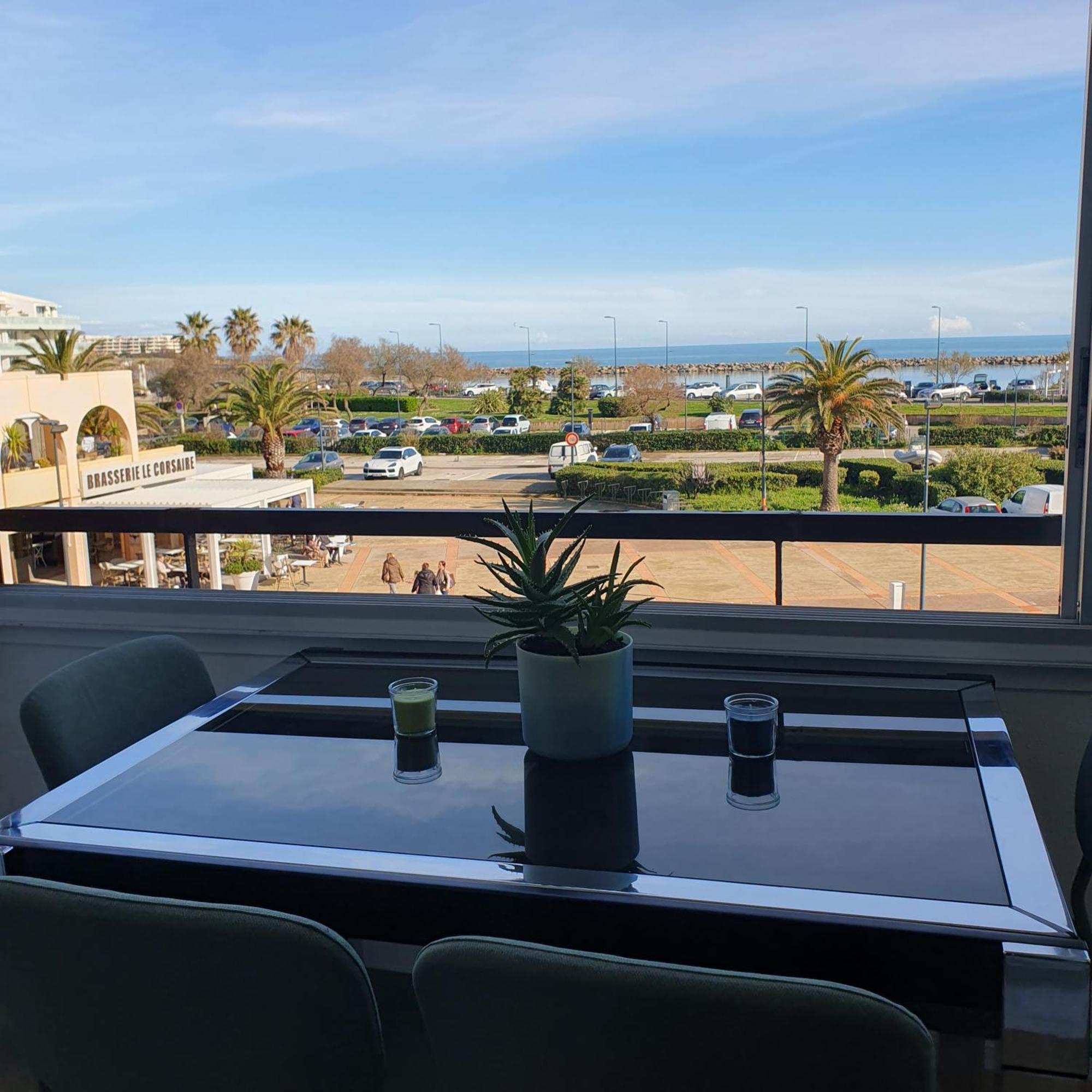 Superbe Vue Sur Mer A Sète Oda fotoğraf